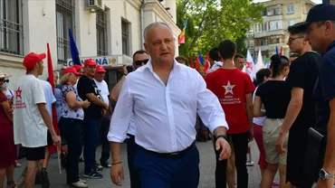 Igor Dodon vine cu explicații, la o zi după ce a fost reținut: Lupta continuă