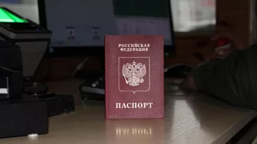Pașaportul ucrainean este printre primele 30 cele mai valoroase din lume. Ce poziție ocupă România în clasament?