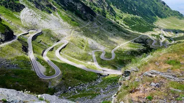 Este peste Transfăgărășan și Transalpina. Care este șoseaua fabuloasă pe care mulți români nu o știu