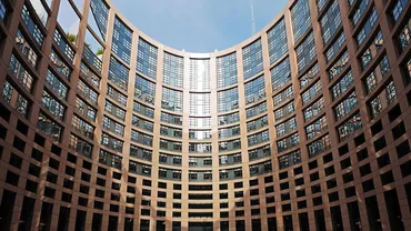 Qatargate. Scandalul de corupție capătă amploare și vizează tot mai mulți europarlamentari
