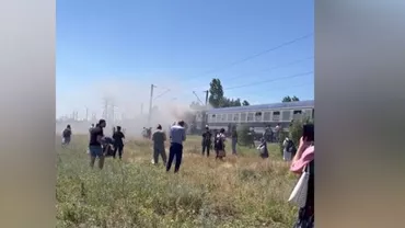 Videle: Locomotiva unui tren a luat foc. 250 de călători s-au autoevacuat