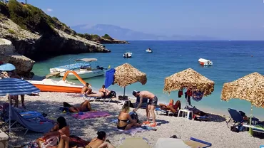 Cât au plătit trei adulți pentru o masă la o tavernă din Grecia? „Doar încerc să vă arăt, celor care nu știți...”