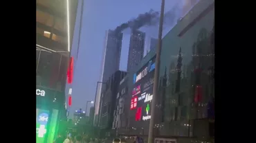 Incendiu puternic în centrul Moscovei: Arde una dintre clădirile turn din complexul Capital Towers (VIDEO)
