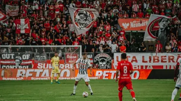 Universitatea Cluj, sancționată aspru pentru scandările xenofobe din meciul cu Sepsi OSK / Ce a decis Comisia de Disciplină