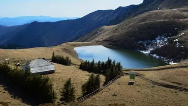 Lacul fără fund din România, locul unde turiștii ajung rar: trasee și obiective turistice