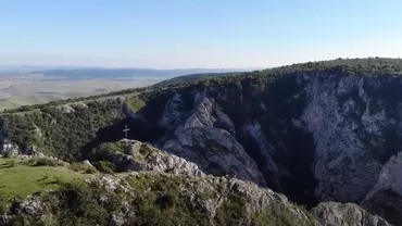 Îți taie respirația: Cele mai frumoase chei din România (video)