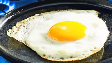La asta nu s-ar fi așteptat! Ce a descoperit un clujean când a pus un ou în tigaie