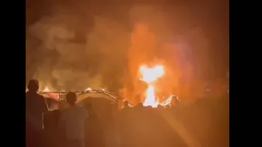 China: ”Podul Păcii Universale”, vechi de peste 900 de ani, s-a făcut scrum în 20 de minute (VIDEO)