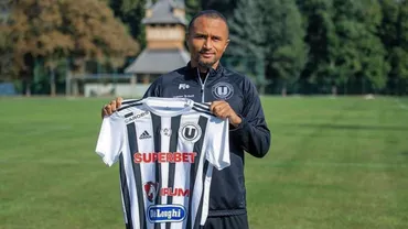 Aventurile unui fotbalist togolez în România / Ce spune despre oamenii de aici și cum vede comparația București - Cluj