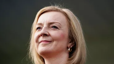 Liz Truss preia conducerea Partidului Conservator din Marea Britanie. Ea va deveni și premierul țării