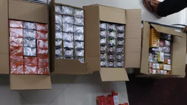 Bărbat găsit cu peste 56.500 de petarde deţinute ilegal, în Tecuci