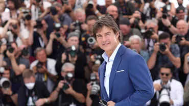 Tom Cruise va fi echipat ca un cosmonaut şi apoi va fi lansat în spaţiul cosmic