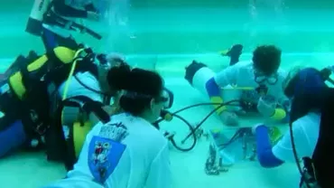 Craiova: Record național de scufundări și șah subacvatic, cu patru ore petrecute în faţa tablei