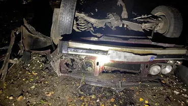 O rachetă rusească aruncă în aer mașini din trafic în Dnipro (VIDEO)