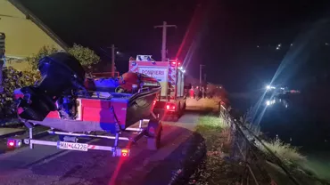 Un tânăr și-a scufundat mașina în Canalul Bistriței