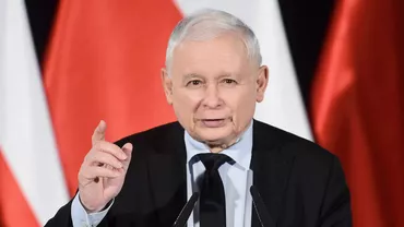 Afirmații scandaloase. Liderul conservator polonez a dat vina pe femei pentru criza demografică din țara sa: „Tinerele beau prea mult, de asta nu fac copii” / În Polonia, avortul e interzis aproape complet