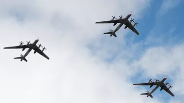 O treime din bombardierele strategice ale Rusiei, mutate dincolo de Cercul Polar