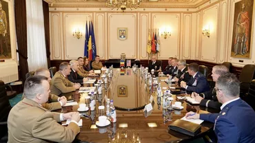 Angel Tîlvar (MApN) și șeful Statului Major, discuții cu comandantul Comandamentului pentru Operații Speciale ale SUA. Consolidarea capacității defensive pe Flancul Estic, printre subiecte