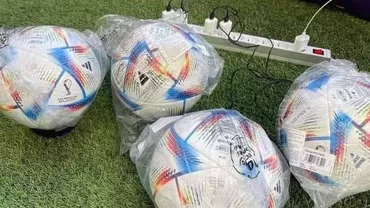 Motivul pentru care mingile de la Mondialul din Qatar se încarcă la priza