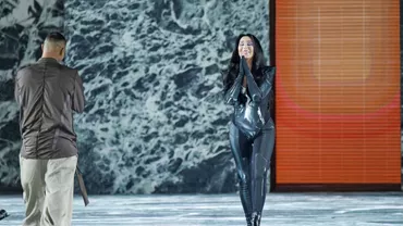 Cher a dat o lovitură! Legenda muzicii pop va îmbrăca rochia de mireasă?