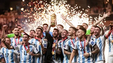 Argentina este noua campioană mondială, după o finală de poveste împotriva Franței! Leo Messi a cucerit ultimul trofeu major care îi lipsea dintr-un palmares oricum glorios