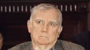 A murit scriitorul Dumitru Radu Popescu