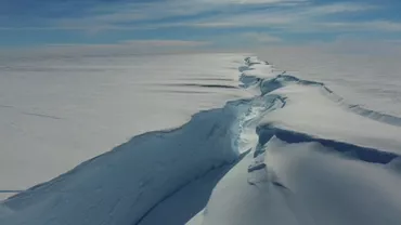 Un iceberg uriaș, de 15 ori cât Londra, s-a desprins recent. Temerile specialiștilor referitoare la impactul asupra ecosistemului
