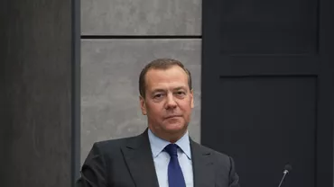 Reacția lui Medvedev, după ce Ambasada SUA la Moscova a făcut un „apel către poporul rus: ''Aşadar, bucuraţi-vă!