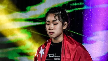 Lumea sporturilor de contact este în stare de șoc. Una dintre cele mai promiţătoare luptătoare de MMA a murit la vârsta de 18 ani