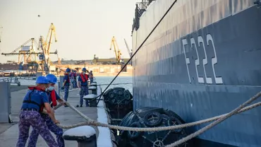Cu un război în Marea Neagră, MAPN rămâne cu două fregate vechi din trei: Regina Maria are probleme cu rugina și motoarele și a fost băgată în șantier