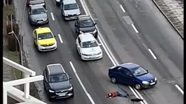 Reacții șocante: Un bărbat a căzut în mijlocul unui bulevard din Alba Iulia. Șoferii au încetinit și l-au ocolit