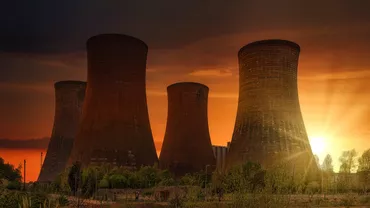 Polonia va avea prima centrală nucleară / Se va folosi tehnologia americană
