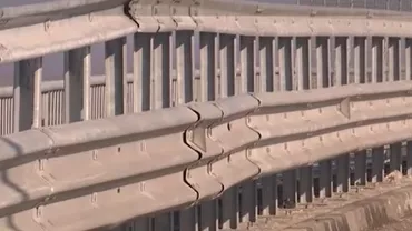 Proaspăt inaugurată, centura din Tecuci a fost reparată cu plăci de polistiren. Contructorul spune că e normal