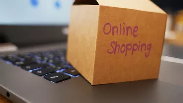 Un tânăr din București a înșelat un magazin online cu peste 25.000 de lei. Comanda haine și telefoane și trimitea înapoi cutiile goale