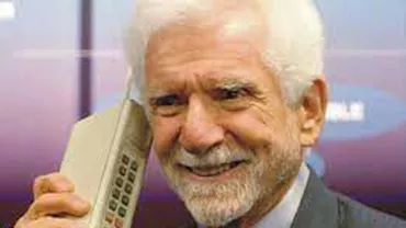 Inventatorul telefonului mobil nu știe ce este TikTok / Care sunt temerile acestuia cu privire la progresul tehnologic