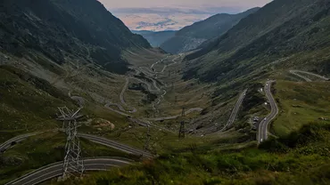 Când s-ar putea închide Transfăgărăşanul în 2023. Românii se mai pot bucura câteva săptămâni de şoseaua spectaculoasă din munți