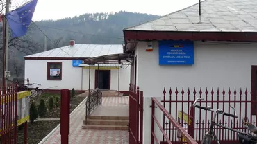 Primăria din Vrancea unde aproape toate posturile de conducere sunt vacante după ce primarul a murit