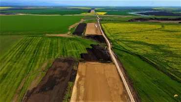 Probleme pe Autostrada „Moldovei” A7: „Este rușinos. La marea descărcare arheologică de lângă Mizil se mișcau mai mulți arheologi decât utilajele constructorilor (VIDEO)