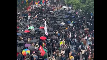 Noi proteste violente în Franța. Poliția avertizează cu privire la tulburările provocate de indivizi radicalizați (VIDEO)