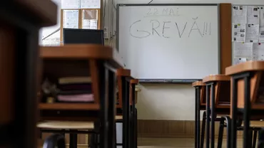 Greva din Educație continuă joi, pentru a patra zi consecutiv. Sindicaliştii se gândesc dacă acceptă oferta cardurilor de 2.500 de lei