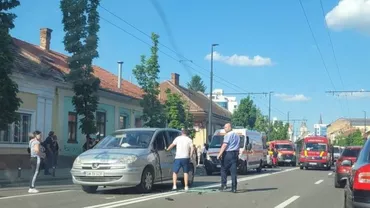 Carambol cu cinci mașini în Cluj-Napoca / Patru persoane au fost rănite