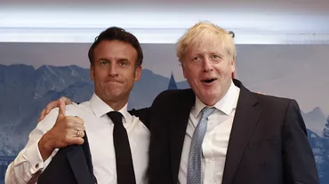 Boris Johnson a spus despre Macron că este „lingăul lui Putin”, susține un fost consilier. Fostul premier britanic i-ar fi adus și alte insulte președintelui francez, inclusiv cu tentă xenofobă
