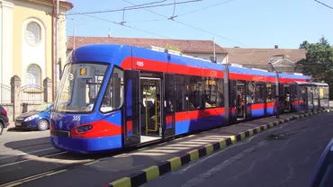 Ciocnire între două tramvaie, la Oradea. O persoană rănită în accident