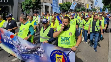 Protest al polițiștilor în fața Frontierei Sculeni împotriva austerităților. Europol anunță o manifestație masivă în 17 ianuarie