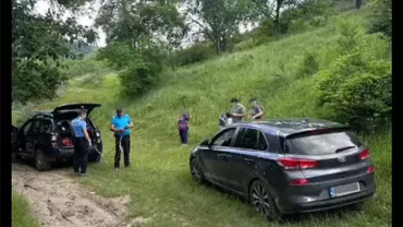 Mai multe misiuni de salvare a unor turiști din noroaiele rămase după viituri, în pădurile din Buzău