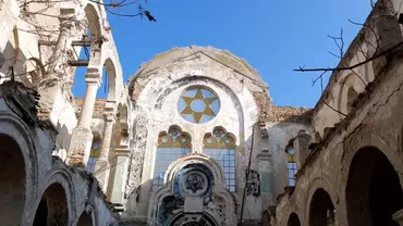 Sinagoga din Constanța renaște din ruine / Templul secular israelit va fi reabilitat, în sfârșit
