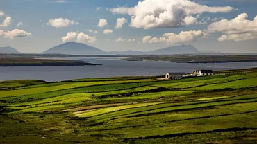 Irlanda oferă câte 80.000 de euro persoanelor dispuse să se mute în cele mai izolate comunități
