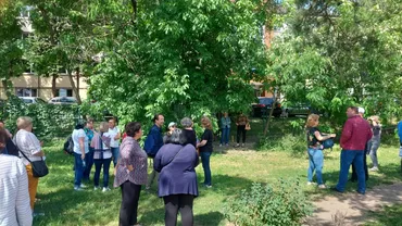Profesorii au ieșit să protesteze și la Suceava, dar autoritățile au mutat manifestația în boscheți. Nici marșul nu le-a fost autorizat