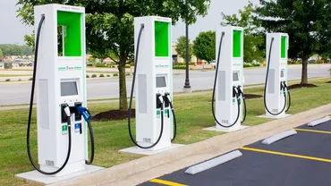 România va avea stații de încărcare pentru mașini electrice la fiecare 60 de kilometri, de-a lungul principalelor rute din UE