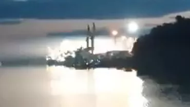 Imagini cu atacul asupra Reni, un port ucrainean de pe Dunăre care se află la circa 20 de kilometri de Galați (VIDEO)